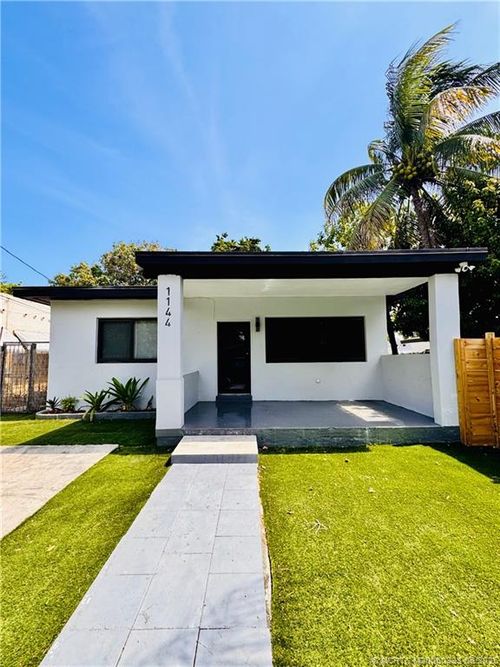 1144 Nw 30th St, Miami, FL, 33127-3618 | Card Image
