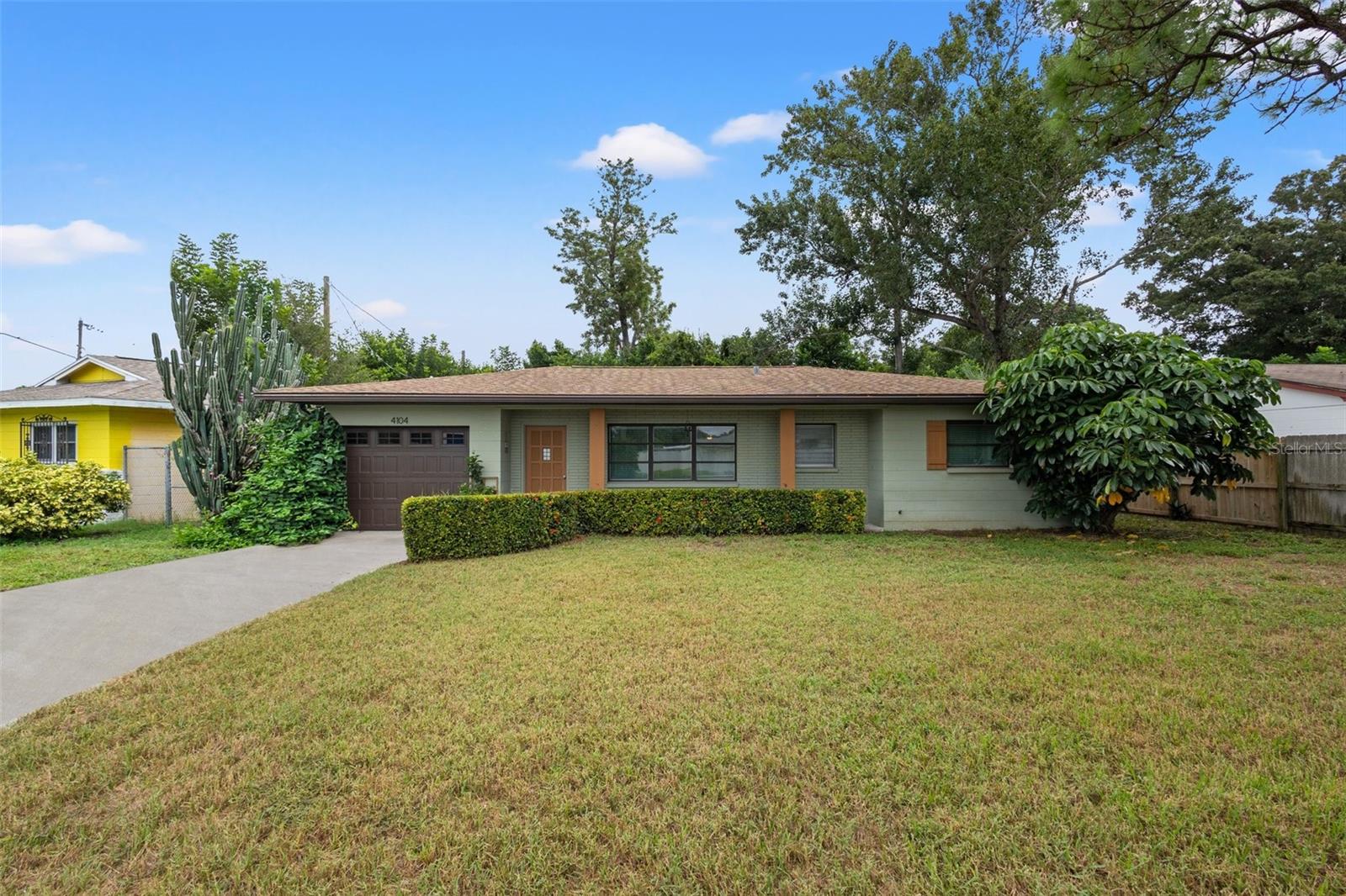 Cortez Way, Saint Petersburg, FL 33712