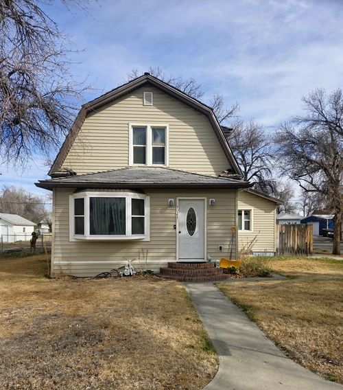 1021 Culbertson Ave, Worland, WY, 82401-3421 | Card Image