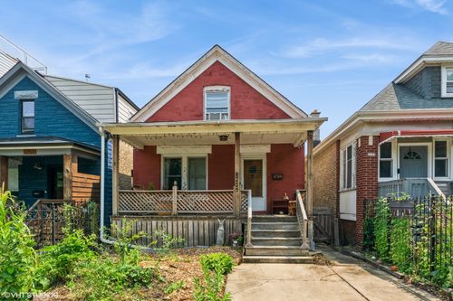 1749 N Monticello Ave, Chicago, IL, 60647-4720 | Card Image