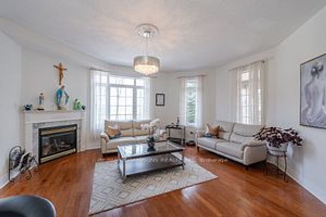 11 Nova Scotia Rd, House other with 4 bedrooms, 4 bathrooms and 6 parking in Brampton ON | Image 37