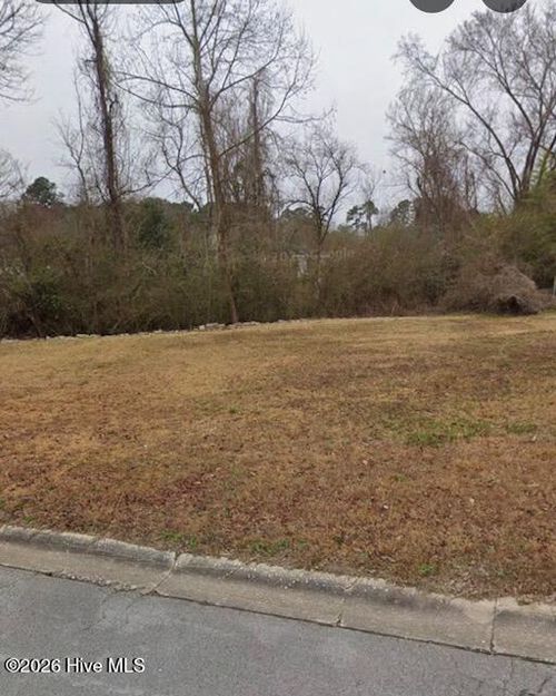 14-303 Long Acre Dr, Jacksonville, NC, 28546-6628 | Card Image