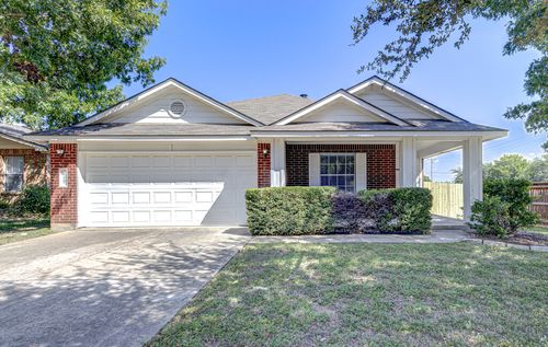 207 Brentwood Dr, Leander, TX, 78641-2012 | Card Image