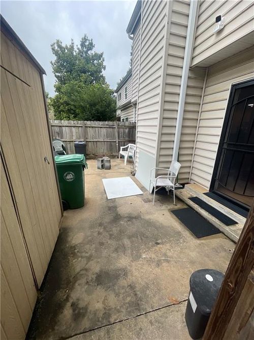 2009 Oak Park Ln, Decatur, GA, 30032-5961 | Card Image