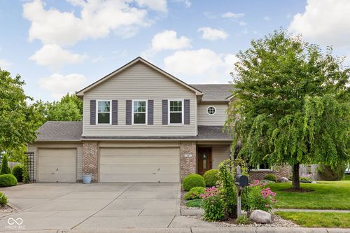 13 Somerset Cir, Brownsburg, IN, 46112-1186 | Card Image