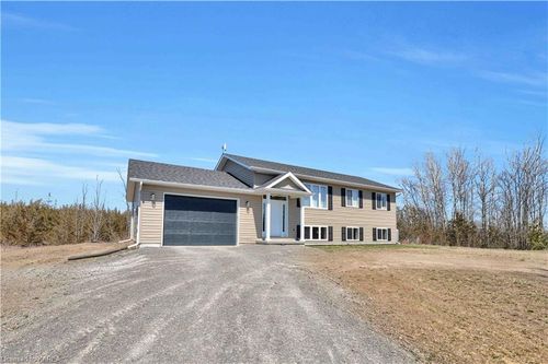 741 Callaghan Rd, Marysville, ON, K0K2N0 | Card Image