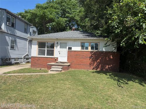1967 Garrick Avenue, Warren, MI, 48091 | Card Image