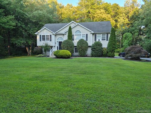 49 Hamilton Road, East Fishkill, NY, 12533 | Card Image