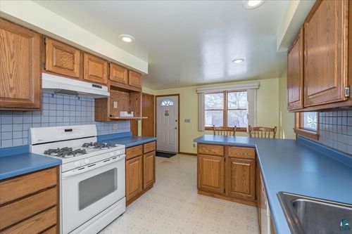 818 Lincoln St, Superior, WI, 54880-6712 | Card Image