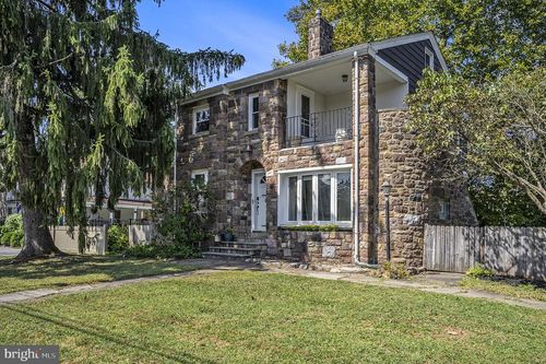 4 Rossiter Ave, PHOENIXVILLE, PA, 19460-2510 | Card Image