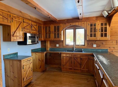 306 Sparrow Dr, Stamford, VT, 05352-9668 | Card Image