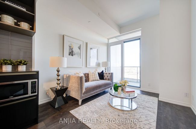 1712 - 1000 Portage Pky, Condo with 1 bedrooms, 1 bathrooms and null parking in Concord ON | Image 15