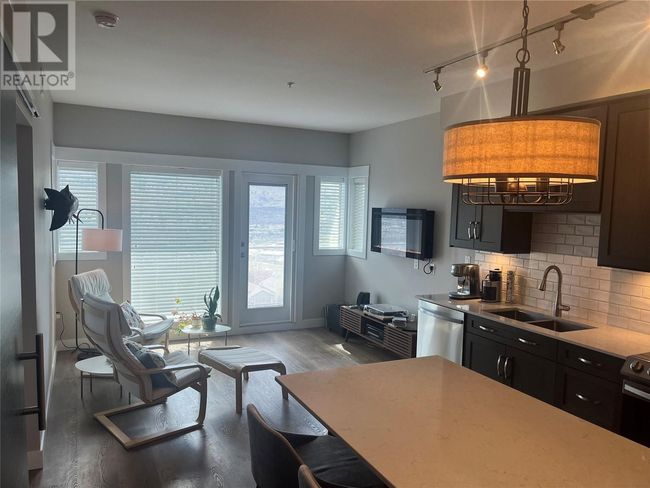 2315 - 1030 Talasa Way, Condo with 2 bedrooms, 2 bathrooms and 1 parking in Kamloops BC | Image 5