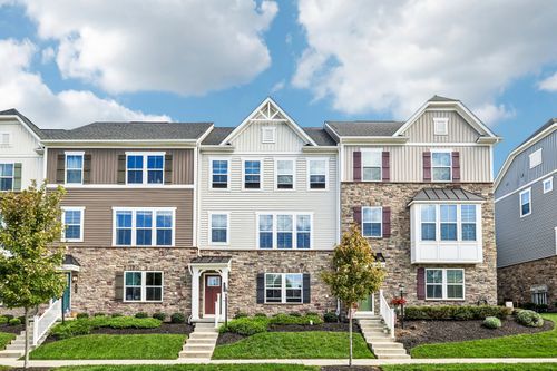 507 Captain Lee Boss Way, Cranberry Twp, PA, 16066-3410 | Card Image