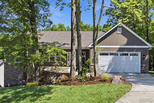 10923 Mahogany Dr, Foristell, MO, 63348-2465 | Card Image