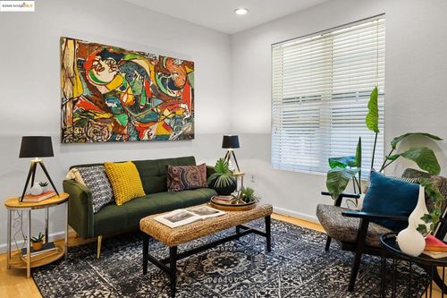 apt-3103-1121 40th St, Emeryville, CA, 94608-3692 | Card Image