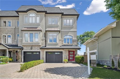 1081 Beach Blvd, Hamilton, ON, L8H6Z9 | Card Image