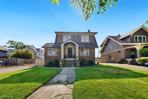 1223 Nicholson Ave, Lakewood, OH, 44107-2701 | Card Image
