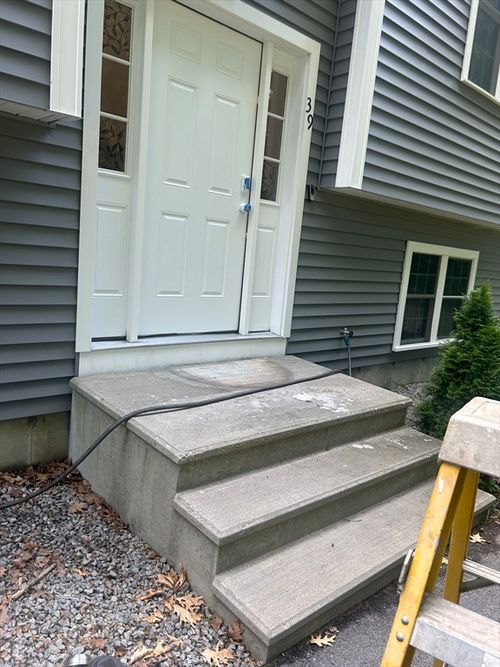 39 Parker St, Leicester, MA, 01524 | Card Image