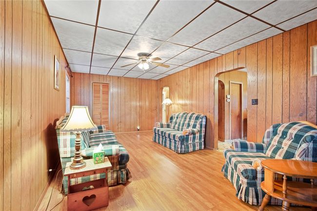 385 Frantz Rd, House other with 3 bedrooms, 2 bathrooms and 5 parking in Confluence PA | Image 17