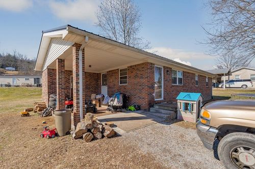 1105 Riverside Dr, Celina, TN, 38551-4244 | Card Image