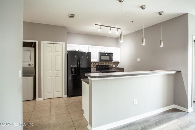 203 - 8226 Green Parrot Rd, Condo with 2 bedrooms, 2 bathrooms and null parking in Jacksonville FL | Image 6