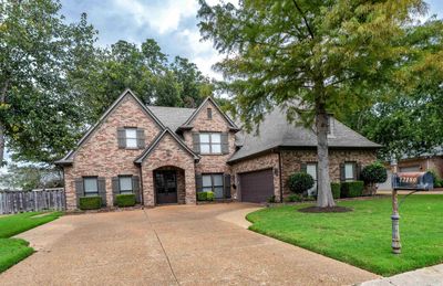 12180 N Shady Tree Ln, House other with 5 bedrooms, 2 bathrooms and null parking in Arlington TN | Image 1