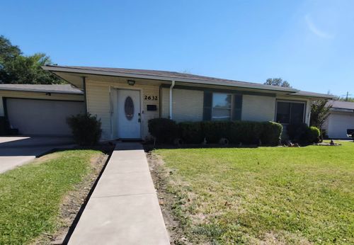 2632 33rd St, Port Arthur, TX, 77640-2767 | Card Image