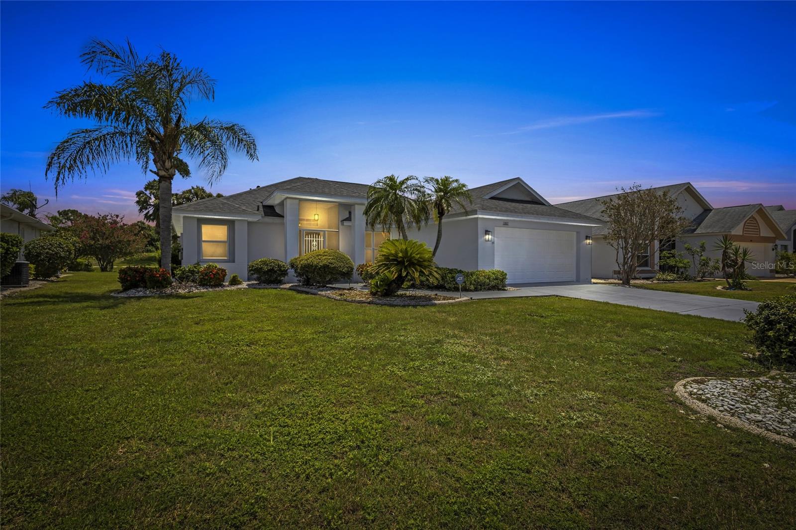 Del Webb Blvd, Sun City Center, FL 33573