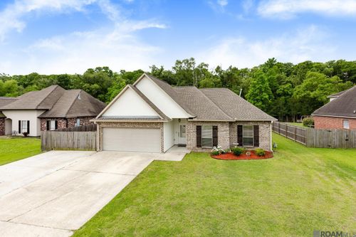 43177 Sycamore Bend Ave, Gonzales, LA, 70737-7775 | Card Image
