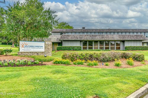 ste-108-4735 Old Canton Rd, Jackson, MS, 39211-5526 | Card Image