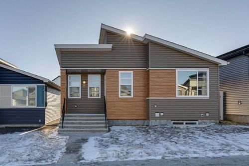 25 Lucas Rise Nw, Calgary, AB, T3P1N3 | Card Image