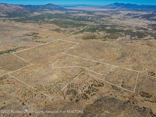 141 Mountain Haven Trl, Capitan, NM, 88316-5016 | Card Image