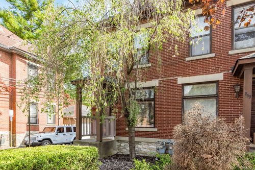 237 Collins Ave, Columbus, OH, 43215-1656 | Card Image
