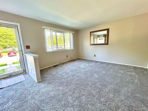 166 N Christine Cir, Mount Clemens, MI, 48043-1509 | Card Image