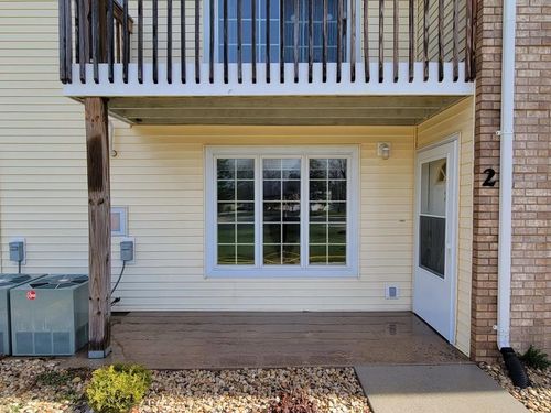 apt-8-916 Monroe St, Fort Atkinson, WI, 53538-1078 | Card Image