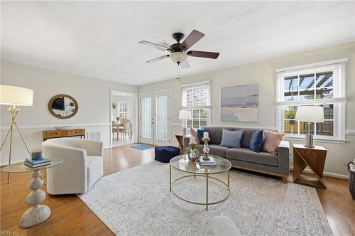 1257 Warner Hall Dr, Virginia Beach, VA, 23454-5863 | Card Image