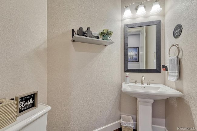 27625 E Moraine Dr, House other with 5 bedrooms, 5 bathrooms and 3 parking in Aurora CO | Image 8