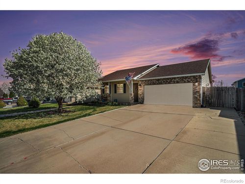 2502 Hawk Dr, Evans, CO, 80620-9213 | Card Image