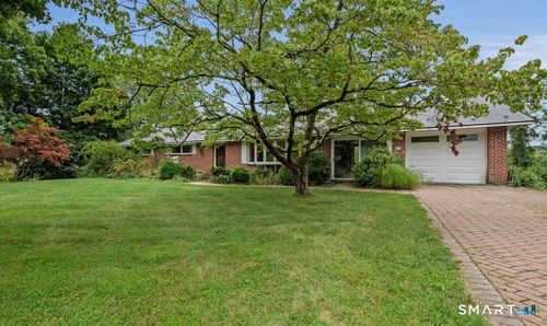 34 Hoskins Rd, Bloomfield, CT, 06002-1135 | Card Image