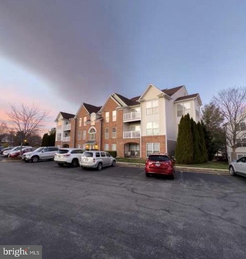 1d-2506 Coach House Way, FREDERICK, MD, 21702-6609 | Card Image