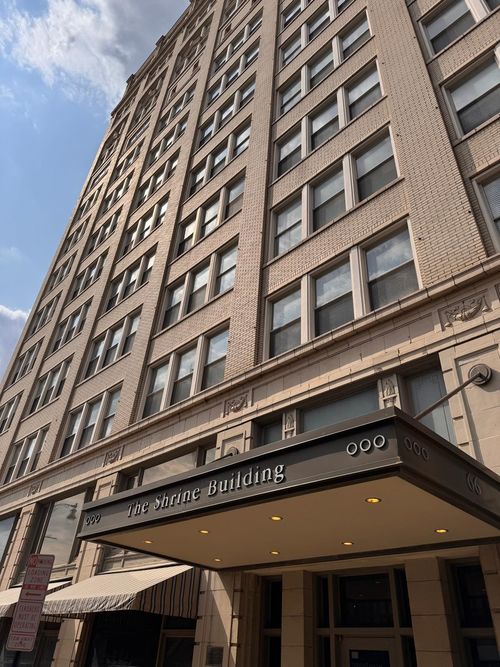 apt-1004-66 Monroe Ave, Memphis, TN, 38103-2450 | Card Image