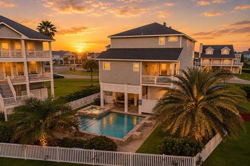 4106 Silver Reef, Galveston, TX, 77554 | Card Image