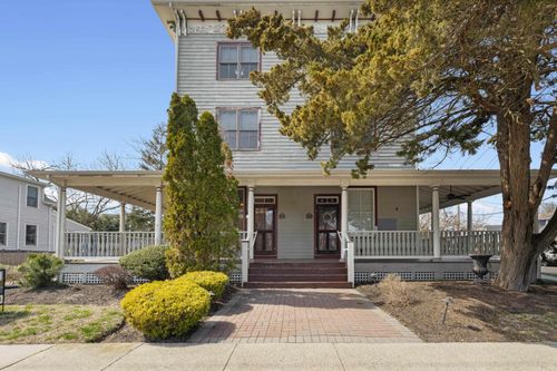 b-517 B Broad St, Cape May, NJ, 08204-1501 | Card Image