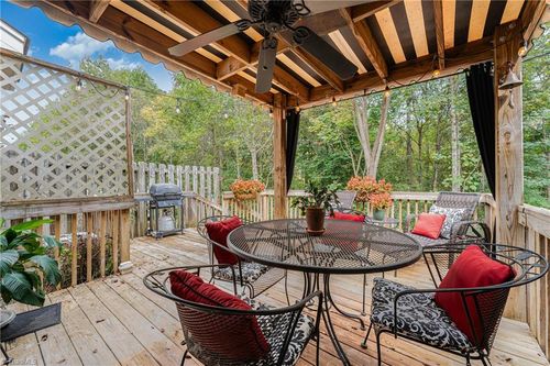 215 Channel Cove Ct, Jamestown, NC, 27282-9818 | Card Image