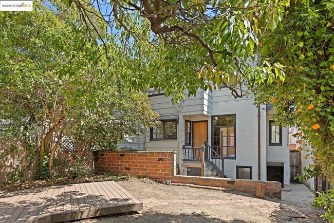 2441 Carleton St, House other with 3 bedrooms, 1 bathrooms and null parking in Berkeley CA | Image 40