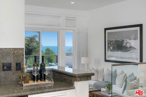 6436 Lunita Rd, Malibu, CA, 90265 | Card Image
