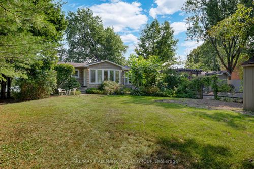2860 Barlow Cres, Dunrobin, ON, K0A1T0 | Card Image