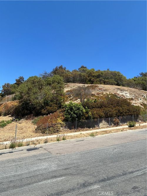 116 N Barnwell St, Oceanside, CA, 92054-3744 | Card Image