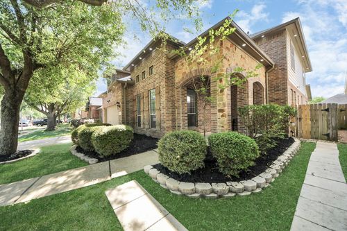 8315 Terrace Brook Dr, Houston, TX, 77040-6083 | Card Image